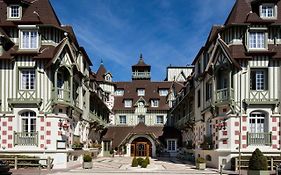 Hôtel Barrière Le Normandy